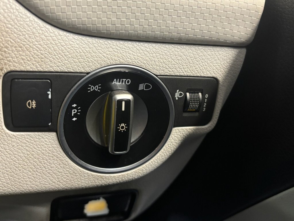 Used Mercedes-Benz A-Class 2014 for sale - 77546941: Photo 20