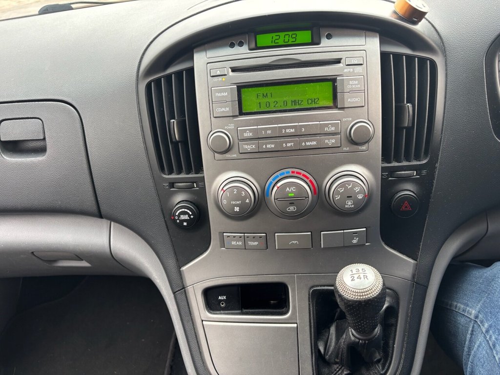 Used Hyundai i800 2009 for sale - 76582525: Photo 18