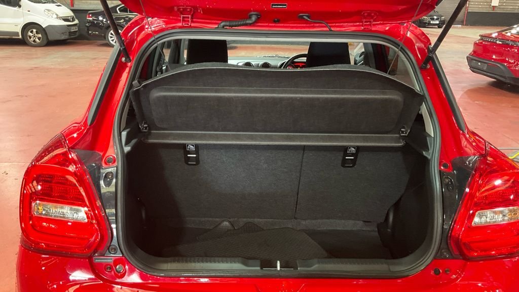 Used Suzuki Swift 2021 for sale - 78017795: Photo 11