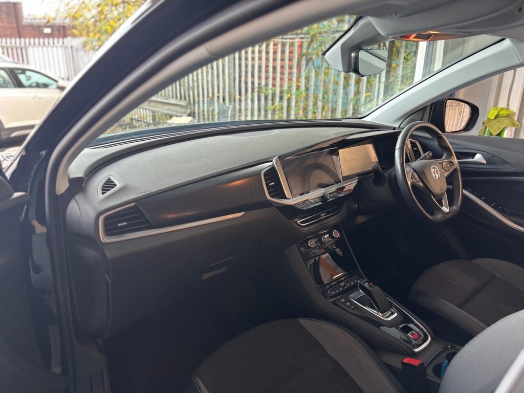 Used Vauxhall Grandland 2022 for sale - 76047918: Photo 18