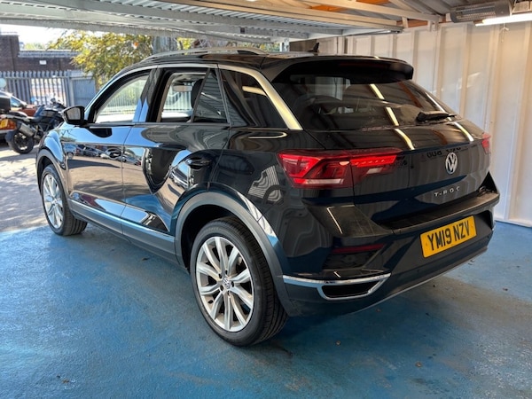 Used Volkswagen T-Roc 2019 for sale - 76056748: Photo 12