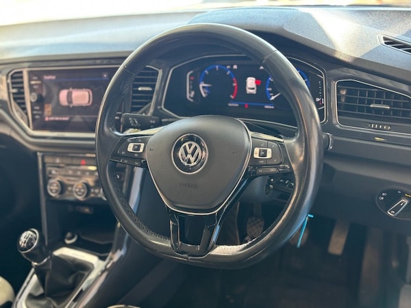 Used Volkswagen T-Roc 2019 for sale - 76056748: Photo 13