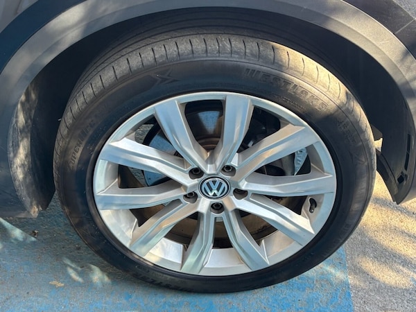 Used Volkswagen T-Roc 2019 for sale - 76056748: Photo 32