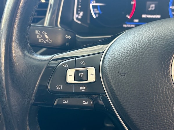 Used Volkswagen T-Roc 2019 for sale - 76056748: Photo 36