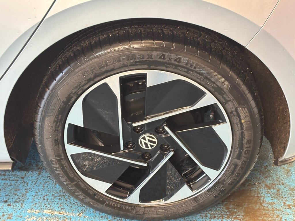 Used Volkswagen ID.3 2020 for sale - 77212442: Photo 32