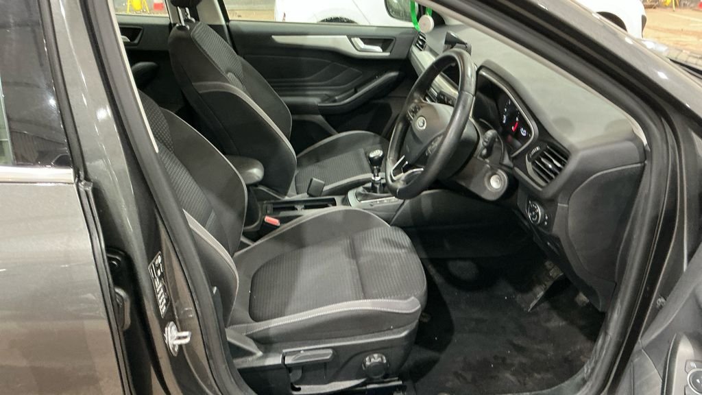 Used Ford Focus 2025 for sale - 77967509: Photo 2