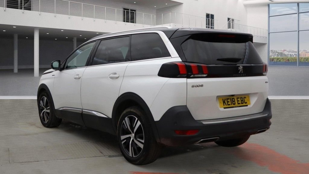 Used Peugeot 5008 2018 for sale - 76356747: Photo 2