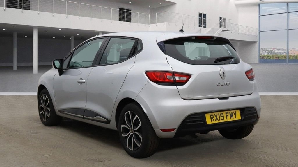 Used Renault Clio 2025 for sale - 77288058: Photo 5