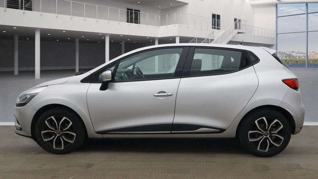 Used Renault Clio 2025 for sale - 77288058: Photo 8