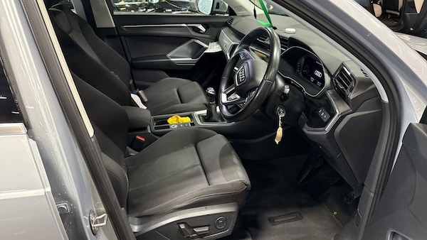 Used Audi Q3 2019 for sale - 76210311: Photo 3