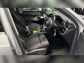 Used Audi Q3 2019 for sale - 76210311: Photo 3