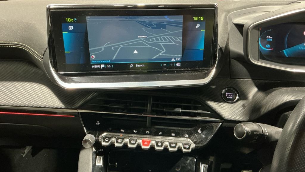 Used Peugeot 2008 2021 for sale - 77594452: Photo 15