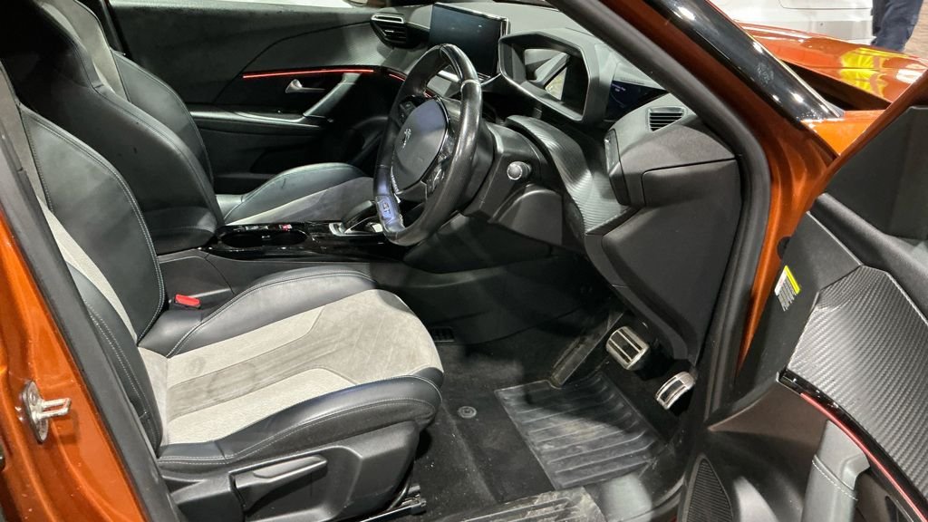 Used Peugeot 2008 2021 for sale - 77594452: Photo 2