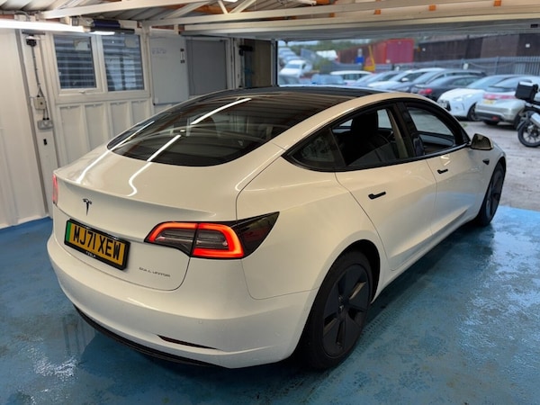 Used Tesla Model 3 2021 for sale - 76210320: Photo 10