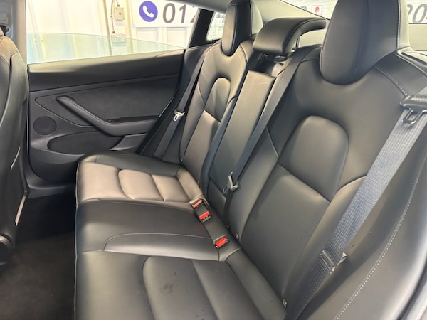 Used Tesla Model 3 2021 for sale - 76210320: Photo 16