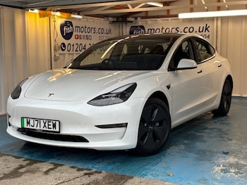 Tesla - Model 3