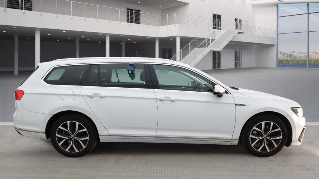 Used Volkswagen Passat 2022 for sale - 76740452: Photo 13