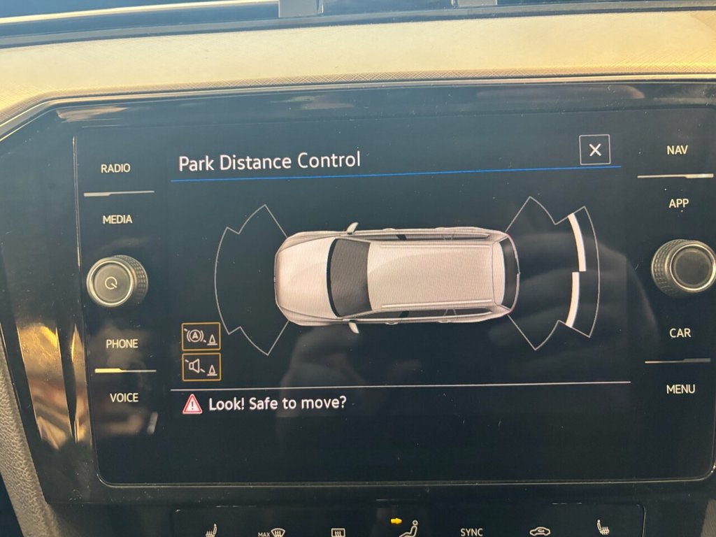 Used Volkswagen Passat 2022 for sale - 76740452: Photo 35