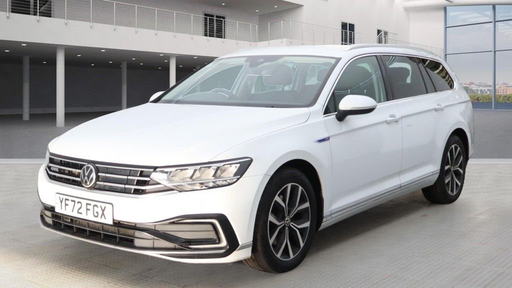 Used Volkswagen Passat 2022 for sale - 76740452: Photo 4