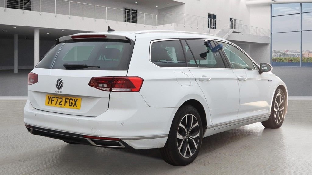 Used Volkswagen Passat 2022 for sale - 76740452: Photo 6