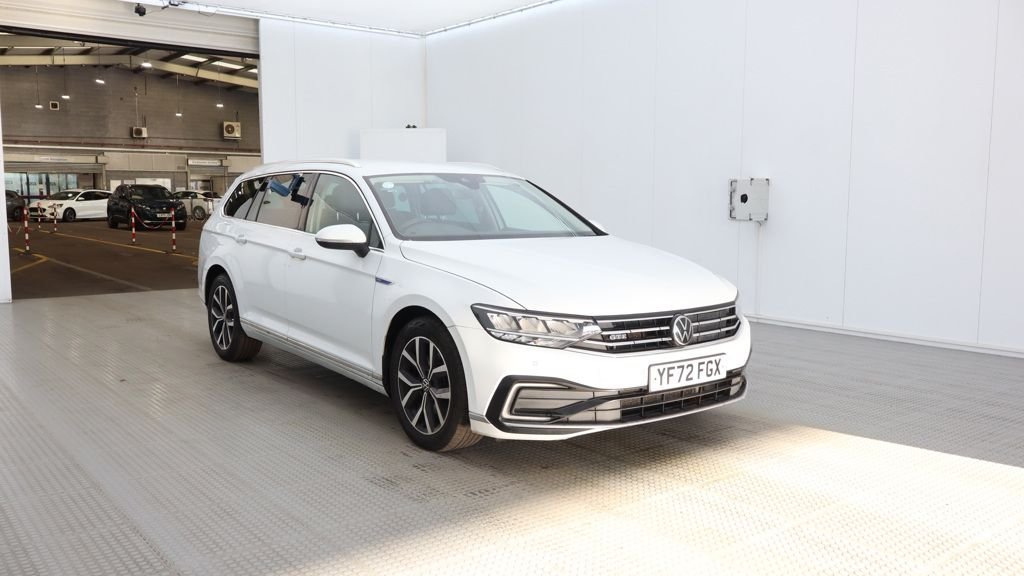 Used Volkswagen Passat 2022 for sale - 76740452: Photo 7