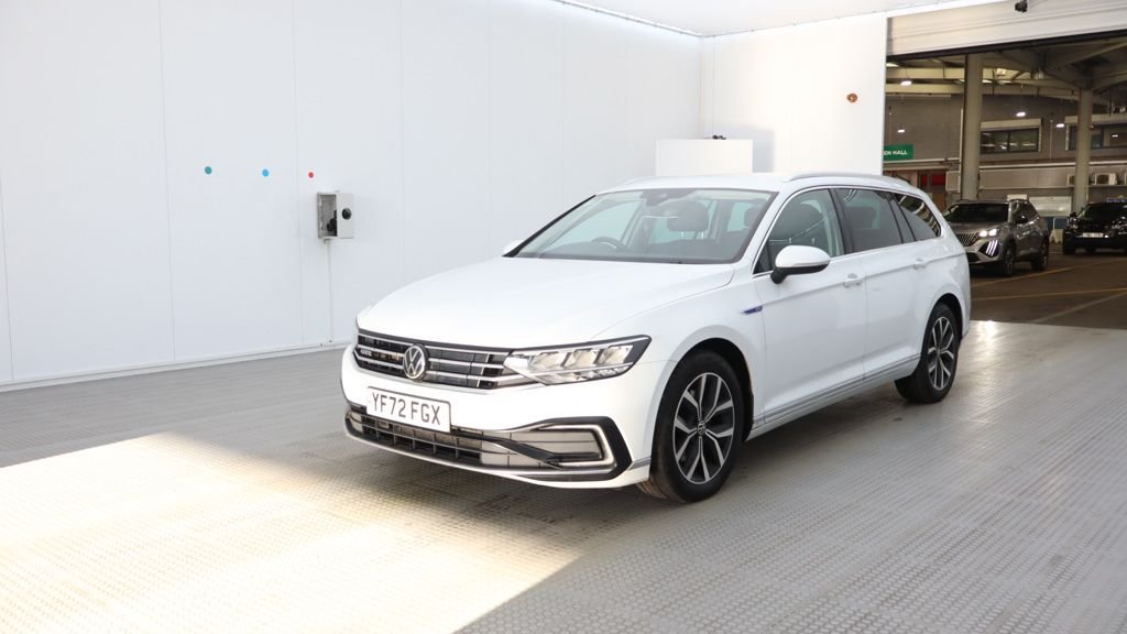 Used Volkswagen Passat 2022 for sale - 76740452: Photo 8