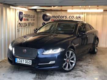 2017 (67) - 3.0d V6 Premium Luxury Saloon 4dr Diesel Auto Euro 6 (s/s) (300 ps)+FSH+2 K