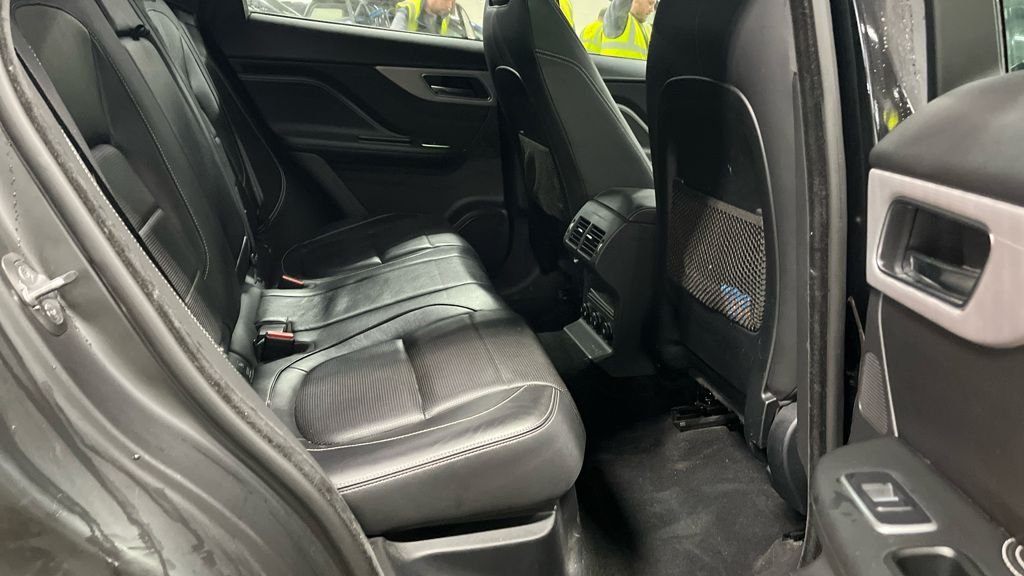 Used Jaguar F-Pace 2019 for sale - 77967659: Photo 12