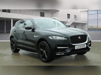Used Jaguar F-Pace 2019 for sale - 77967659: Photo