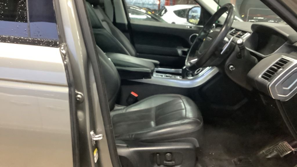 Used Land Rover Range Rover Sport 2019 for sale - 77384516: Photo 2