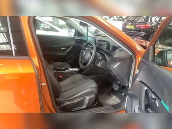 Used Peugeot 2008 2022 for sale - 79289123: Photo