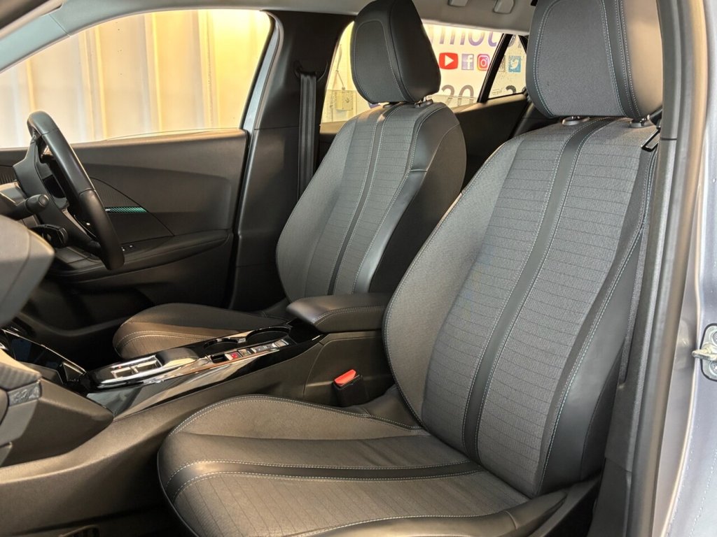 Used Peugeot E-2008 2022 for sale - 76048393: Photo 10