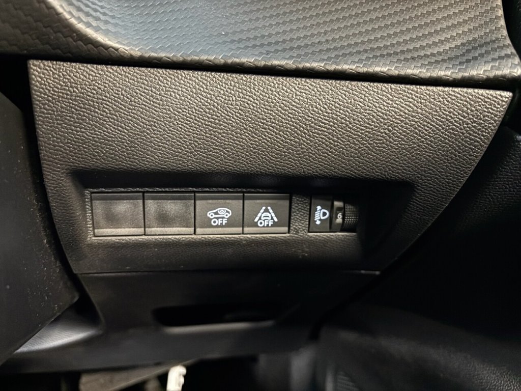 Used Peugeot E-2008 2022 for sale - 76048393: Photo 23