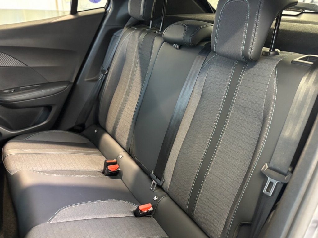 Used Peugeot E-2008 2022 for sale - 76048393: Photo 26
