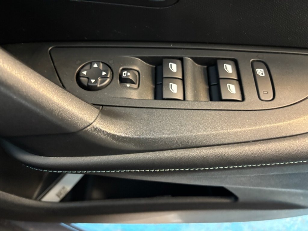 Used Peugeot E-2008 2022 for sale - 76048393: Photo 27