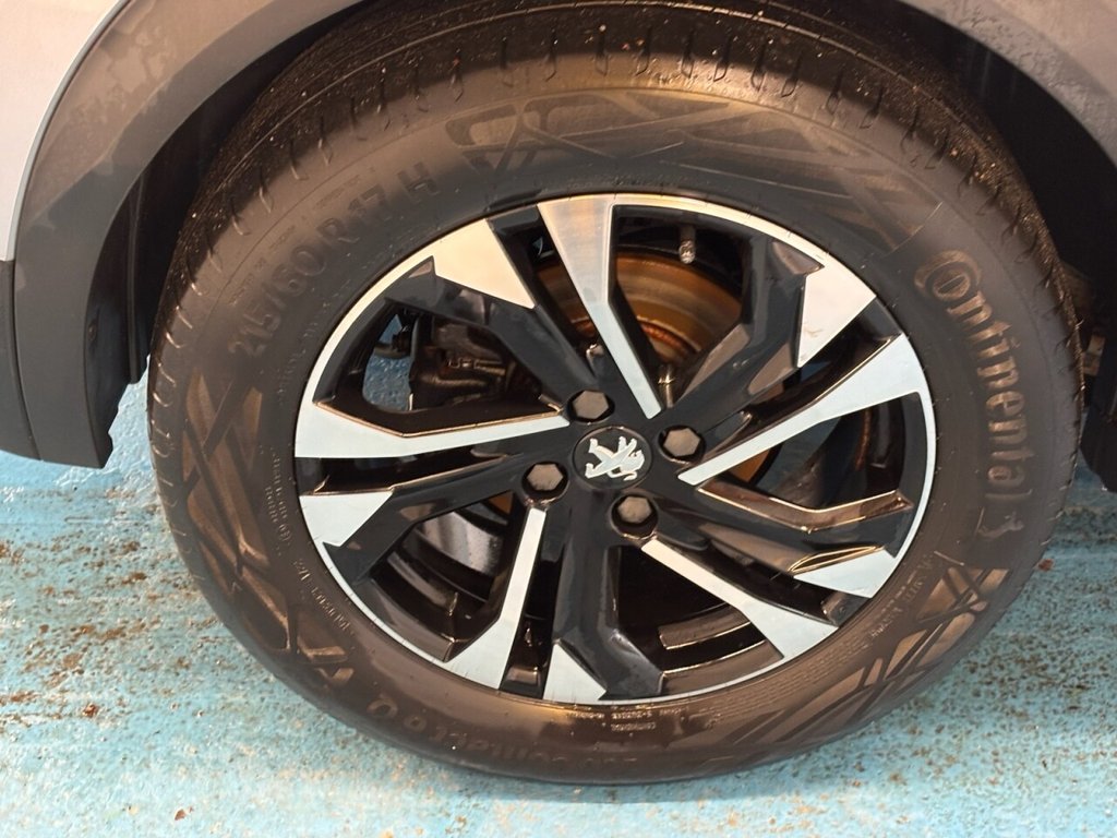 Used Peugeot E-2008 2022 for sale - 76048393: Photo 32