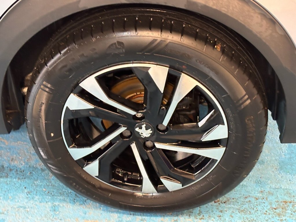 Used Peugeot E-2008 2022 for sale - 76048393: Photo 33