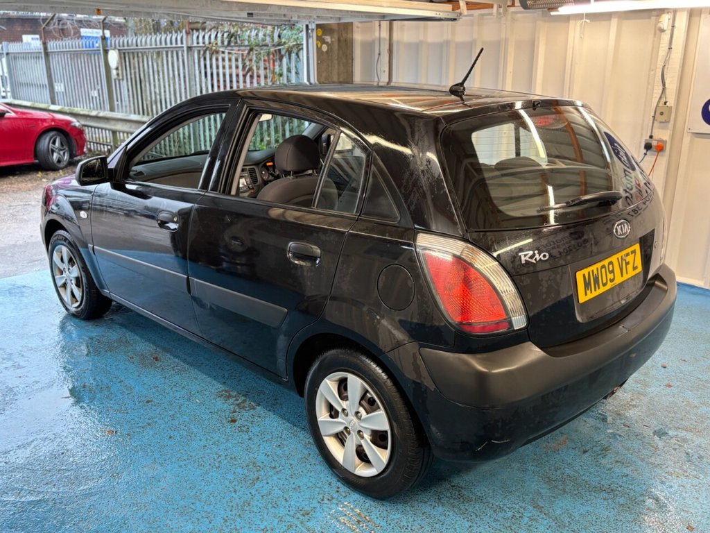 Used Kia Rio 2009 for sale - 76520530: Photo 6