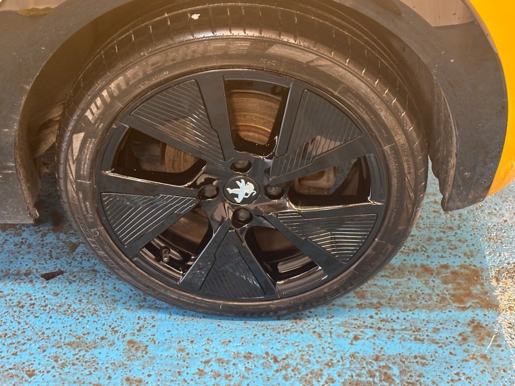 Used Peugeot E-208 2021 for sale - 77356607: Photo 41