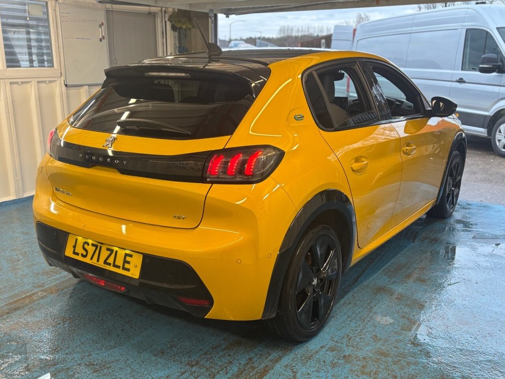 Used Peugeot E-208 2021 for sale - 77356607: Photo 8