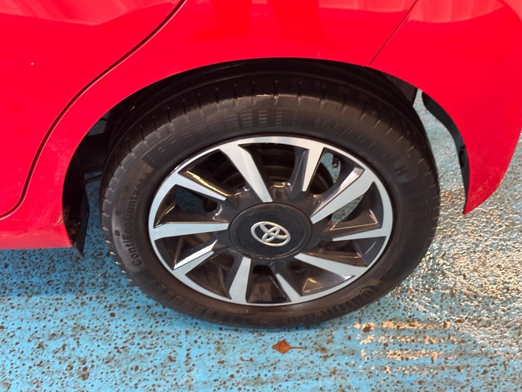 Used Toyota AYGO 2021 for sale - 76429933: Photo 23