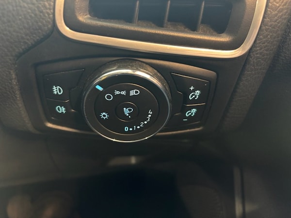 Used Ford Focus 2013 for sale - 76132543: Photo 17