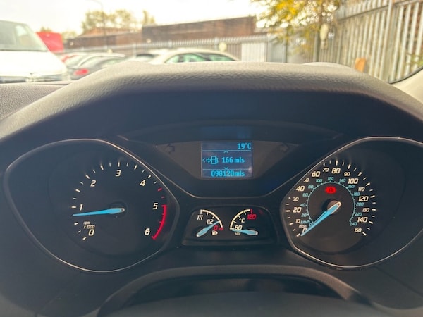 Used Ford Focus 2013 for sale - 76132543: Photo 28