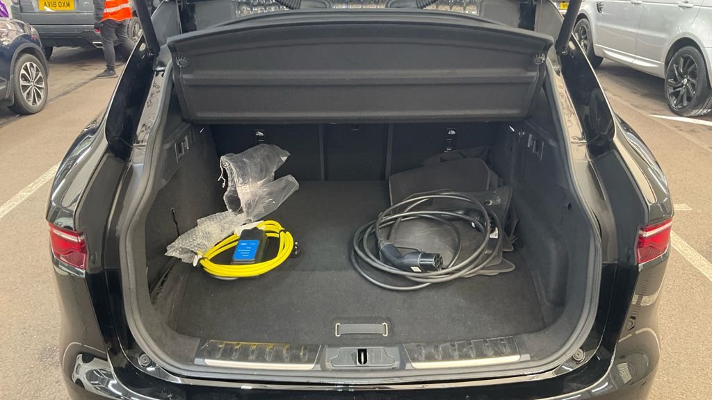 Used Jaguar F-Pace 2021 for sale - 77383985: Photo 11