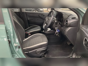 Used Hyundai i10 2022 for sale - 78996513: Photo