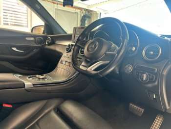 Used Mercedes-Benz GLC 2018 for sale - 74238117: Photo