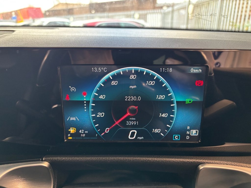 Used Mercedes-Benz GLB 2022 for sale - 76356967: Photo 14