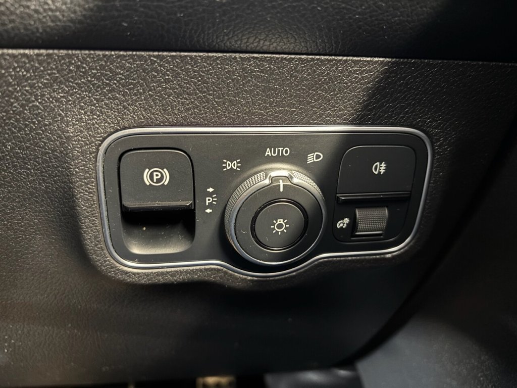 Used Mercedes-Benz GLB 2022 for sale - 76356967: Photo 39