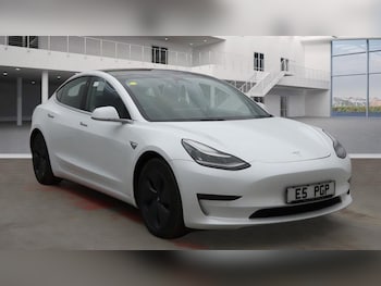 Tesla - Model 3