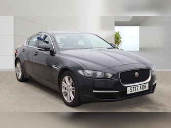 Used Jaguar XE 2017 for sale - 78167266: Photo